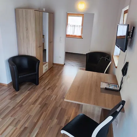 Gaestehaus Hubertus * Bad Aibling