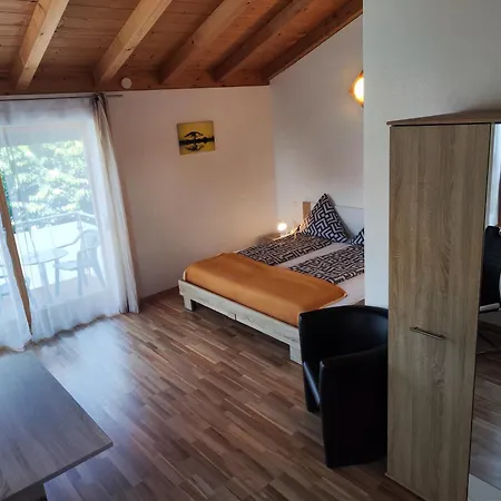 Lägenhet Gaestehaus Hubertus